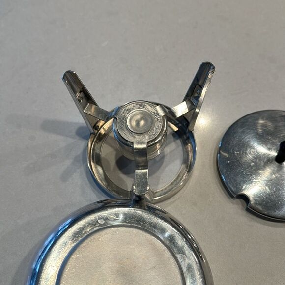 Fondue pot vintage with lid, wooden handle, candle stand, and 4 forks, so fun. - Picture 7 of 9